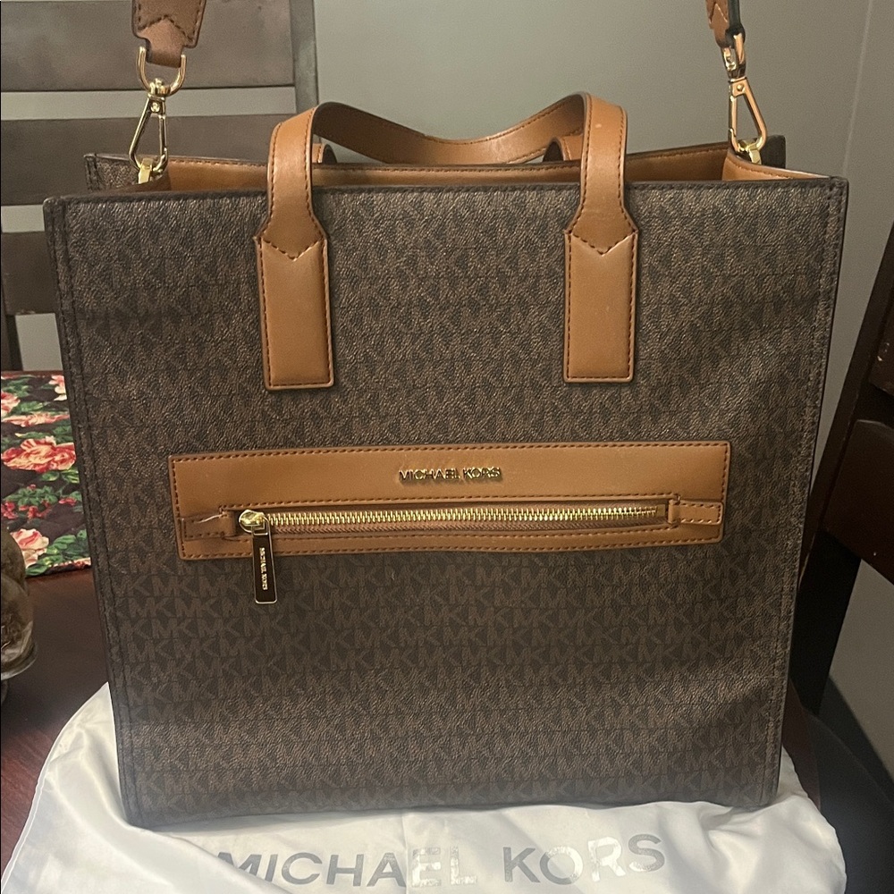 Michael Kors Brown and Tan Messenger Bag